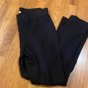 Black dress pant with tapered bottom